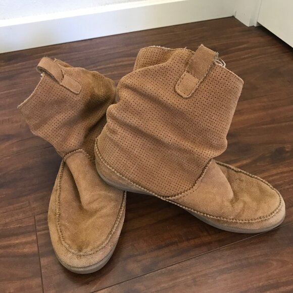 American Eagle Women's Brown Suede Leather Faux Fur-Lined Slouchy Booties Size 7 - Picture 1 of 11